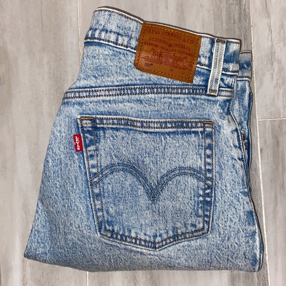 Levi’s Premium 501 Acid Wash Crop (2018), Capital E, 29x26, EUC, $129 MSRP - Picture 3 of 14